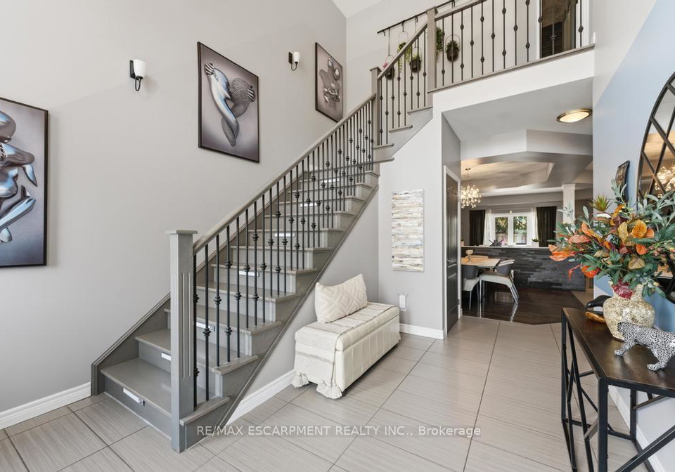 64-onyx-court-hamilton-ontario-x13095040