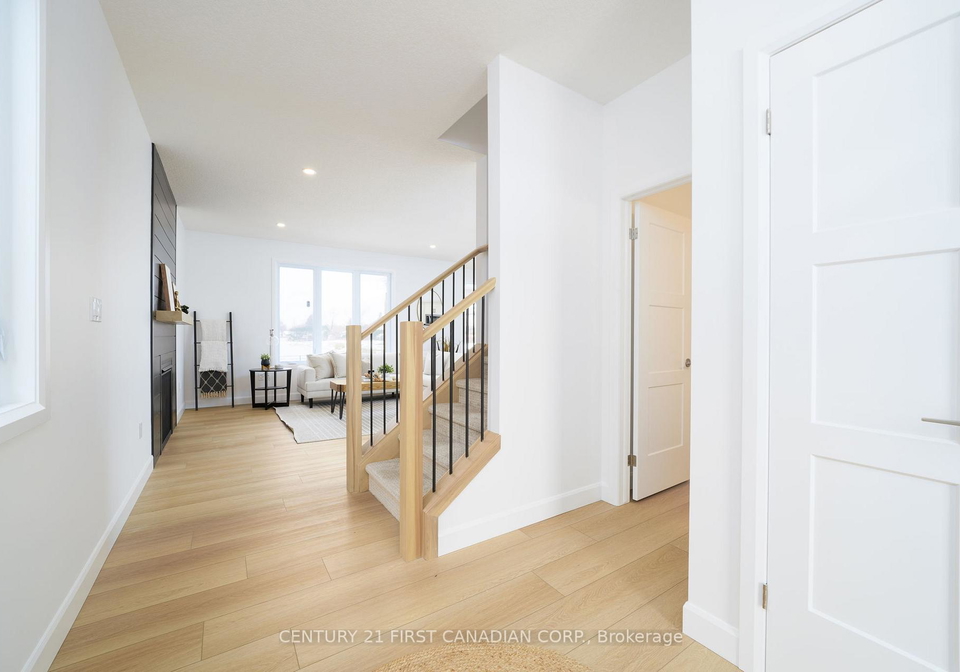 115-atkinson-street-north-middlesex-ontario-x13095194