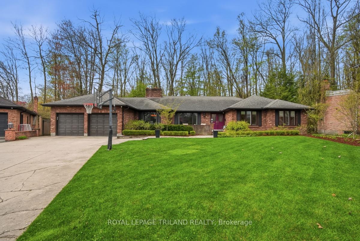 42-mapleton-place-london-south-ontario-x13095226