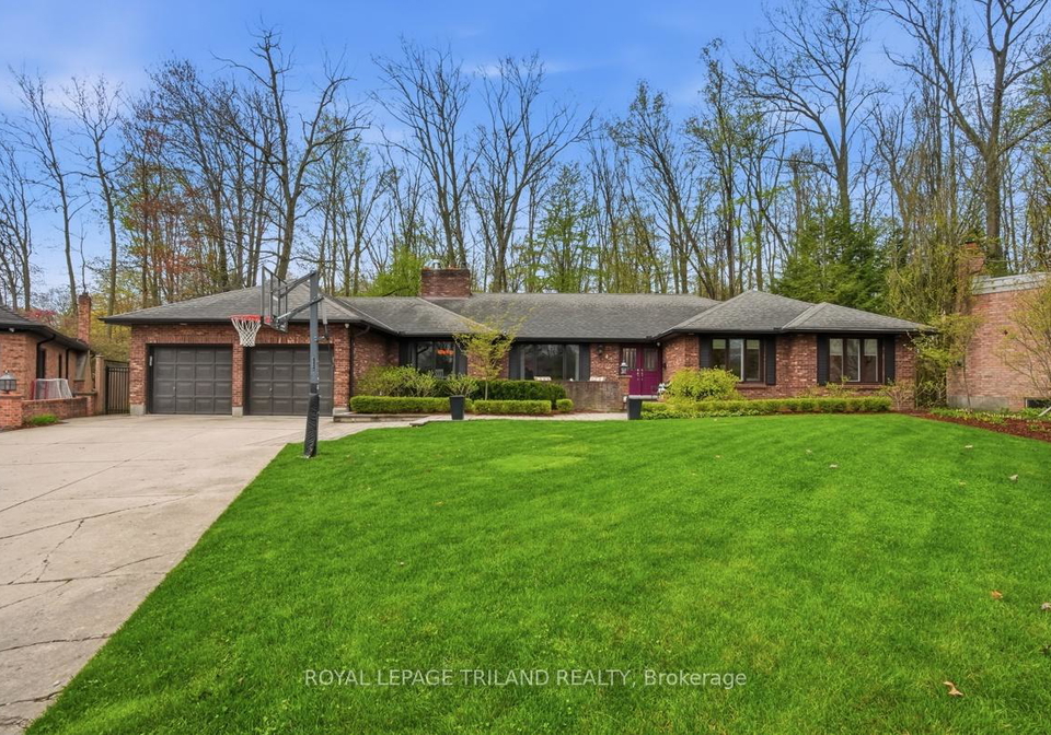 42-mapleton-place-london-south-ontario-x13095226