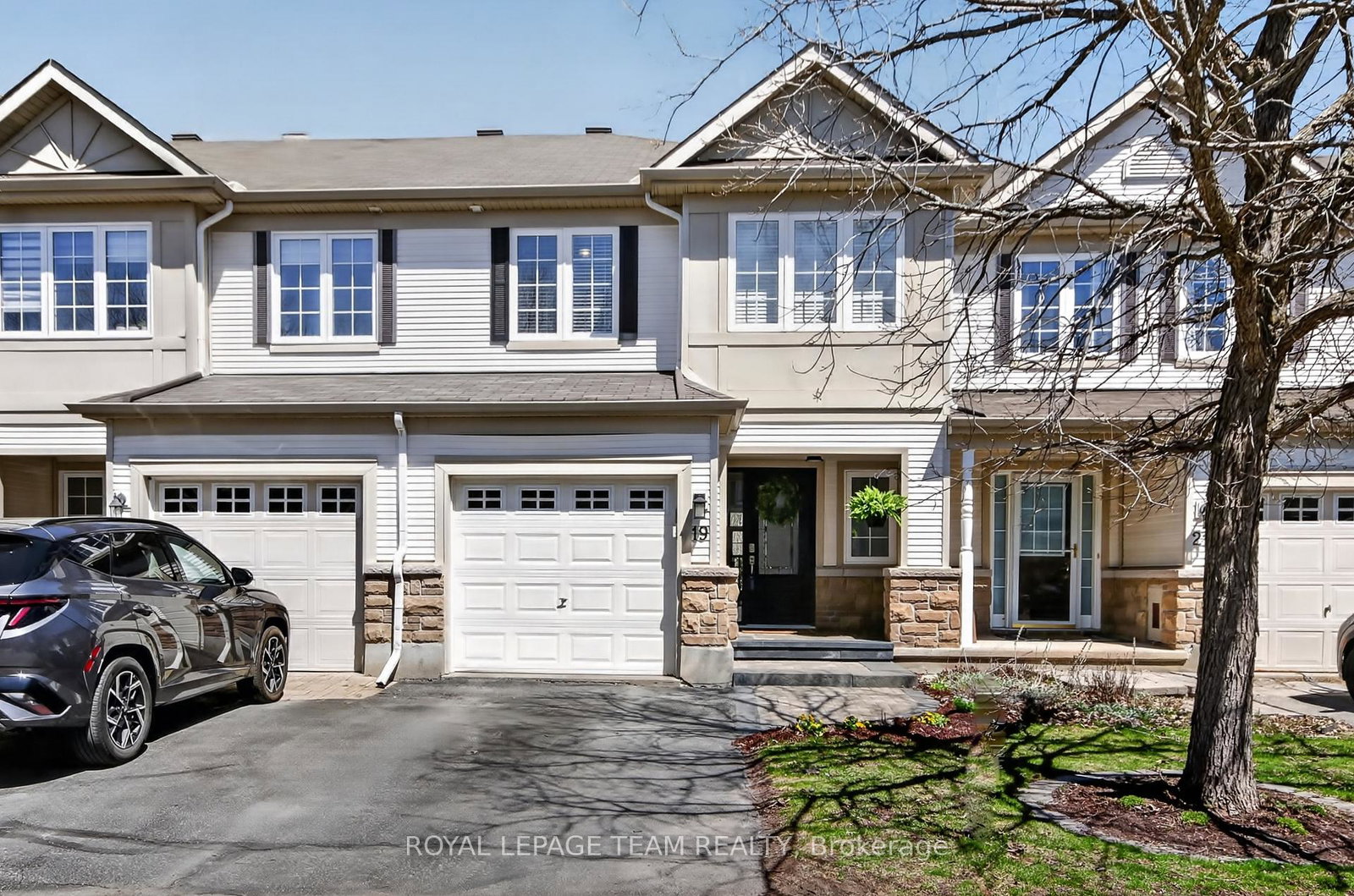 19-goldthorpe-private-ottawa-ontario-x13095386