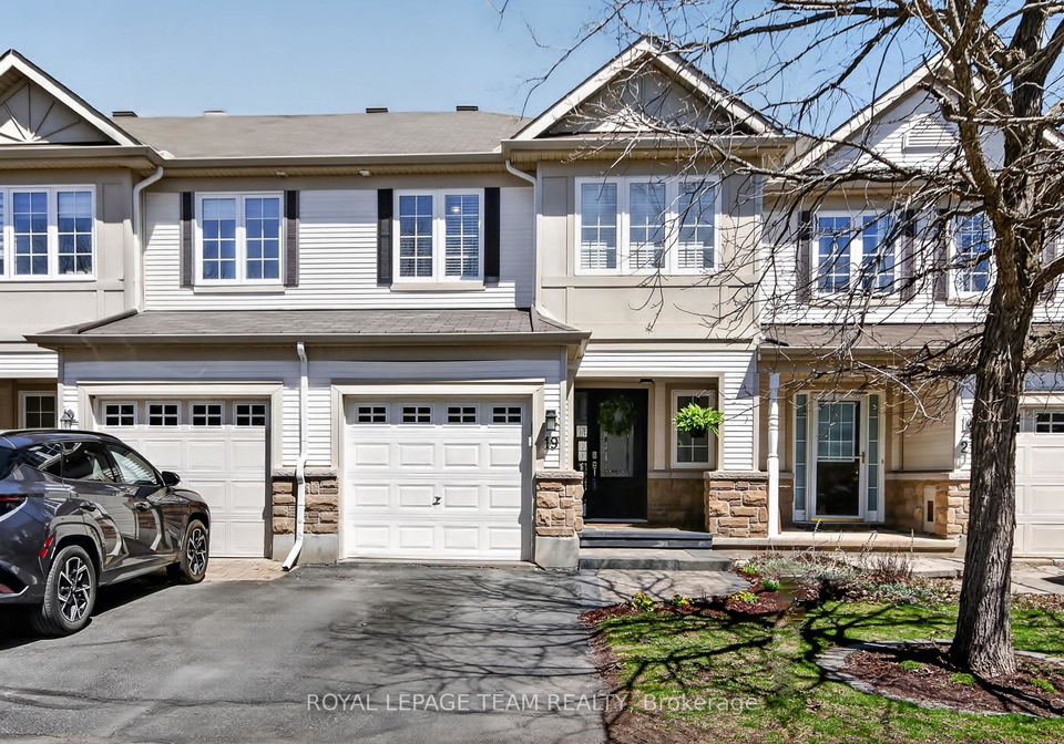 19-goldthorpe-private-ottawa-ontario-x13095386