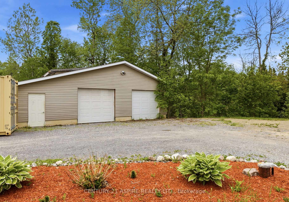 84-sandy-beach-road-laurentian-valley-ontario-x13095596