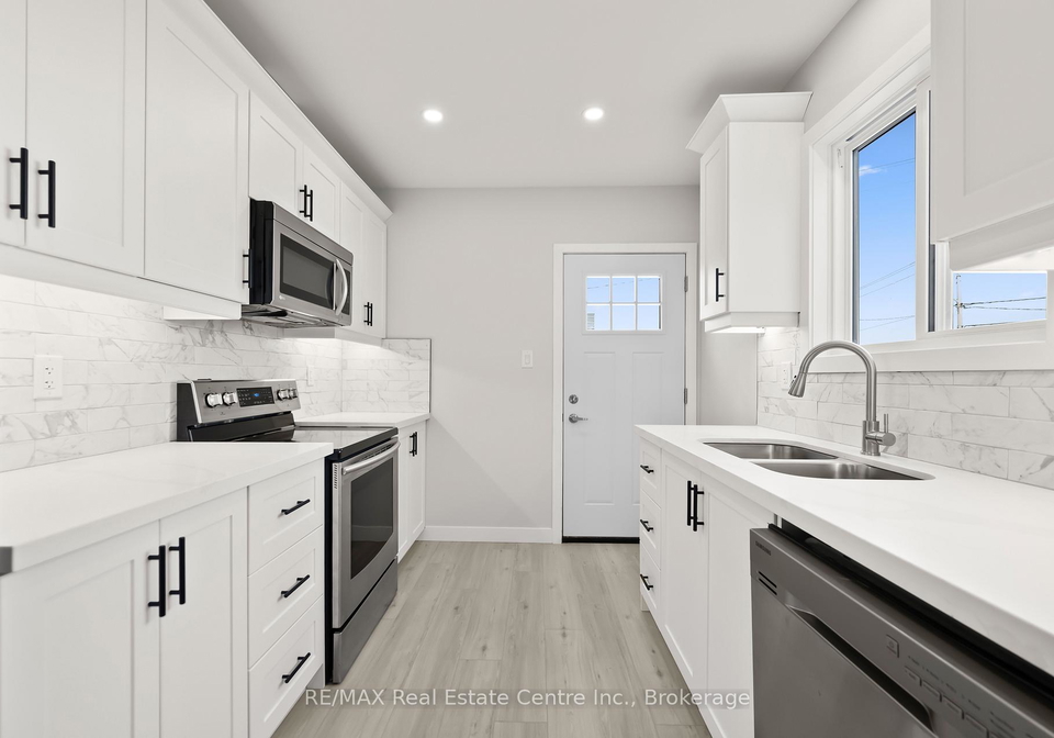 1180-union-street-kitchener-ontario-x13095624