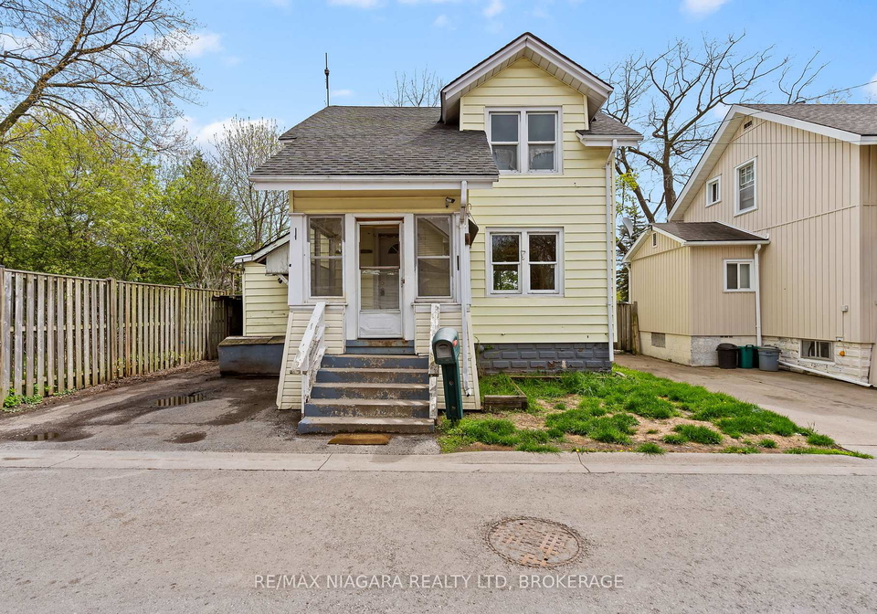 4904-flynn-court-niagara-falls-ontario-x13095678