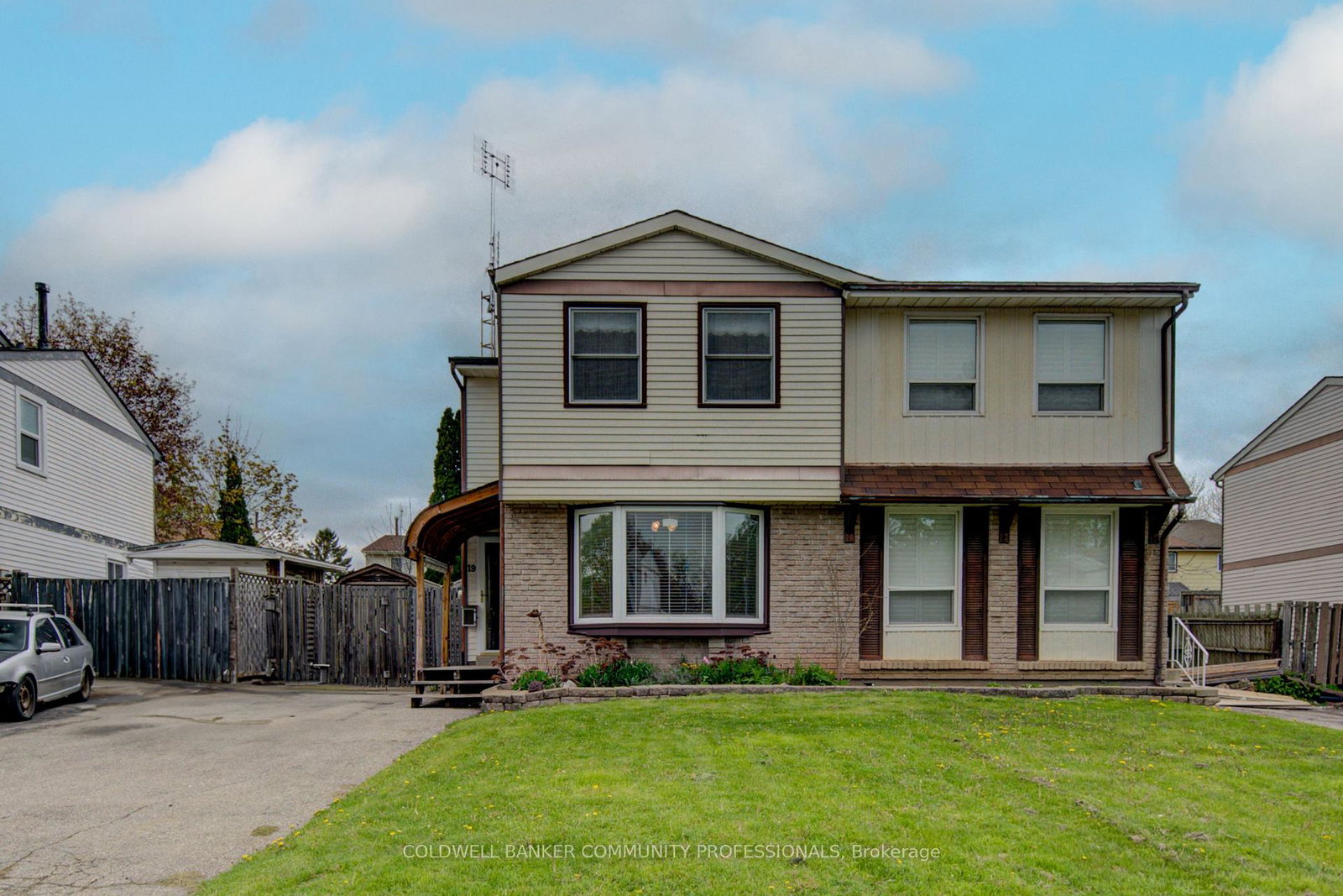 19-white-owl-crescent-brantford-ontario-x13095808