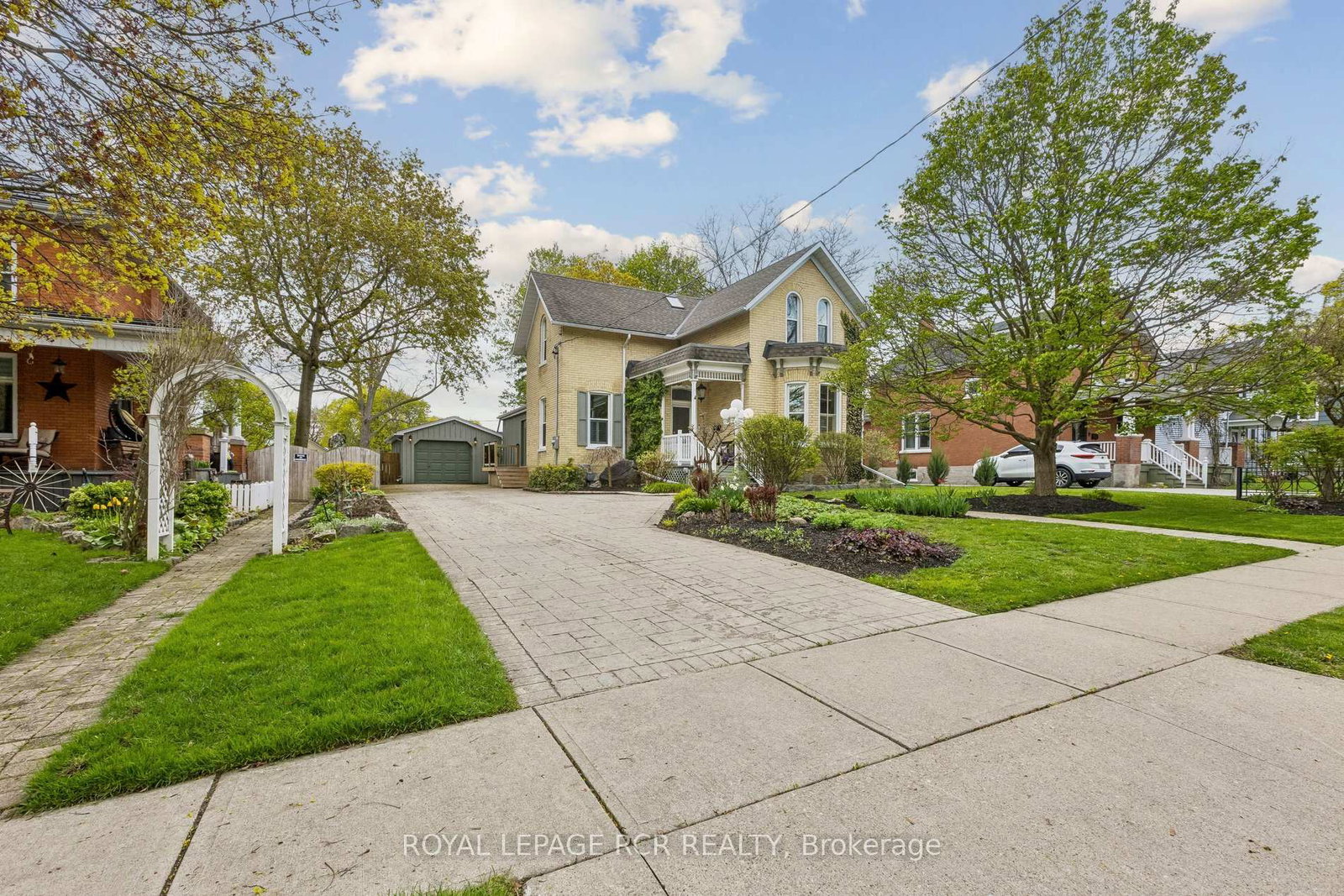 838-queenston-road-cambridge-ontario-x13095924