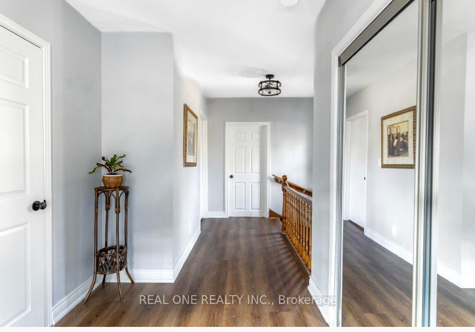 118-queen-street-s-hamilton-ontario-x13096276