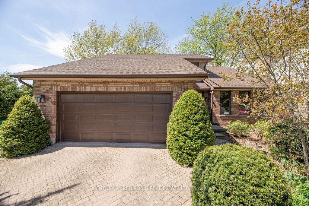 110-roe-street-southwest-middlesex-ontario-x13096294