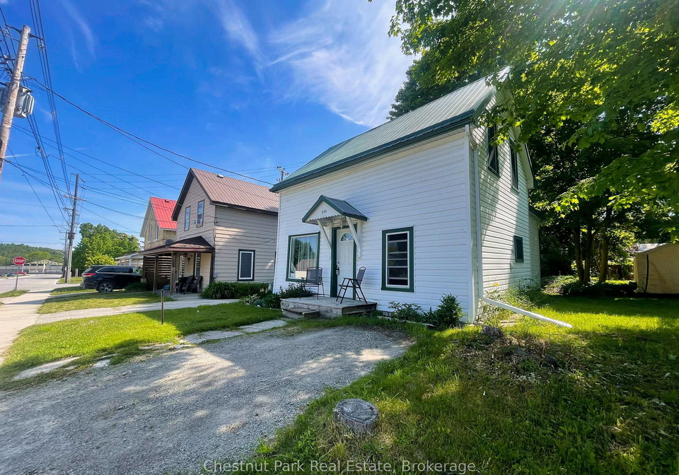 529-claude-street-south-bruce-peninsula-ontario-x13096338