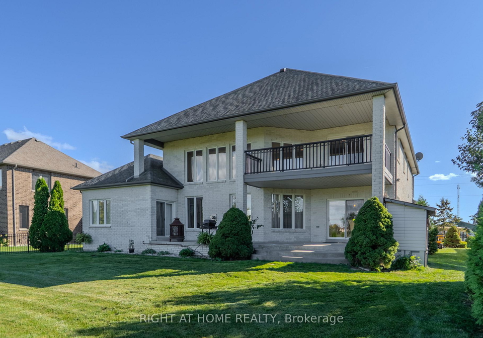 843-county-road-2-lakeshore-ontario-x13096380