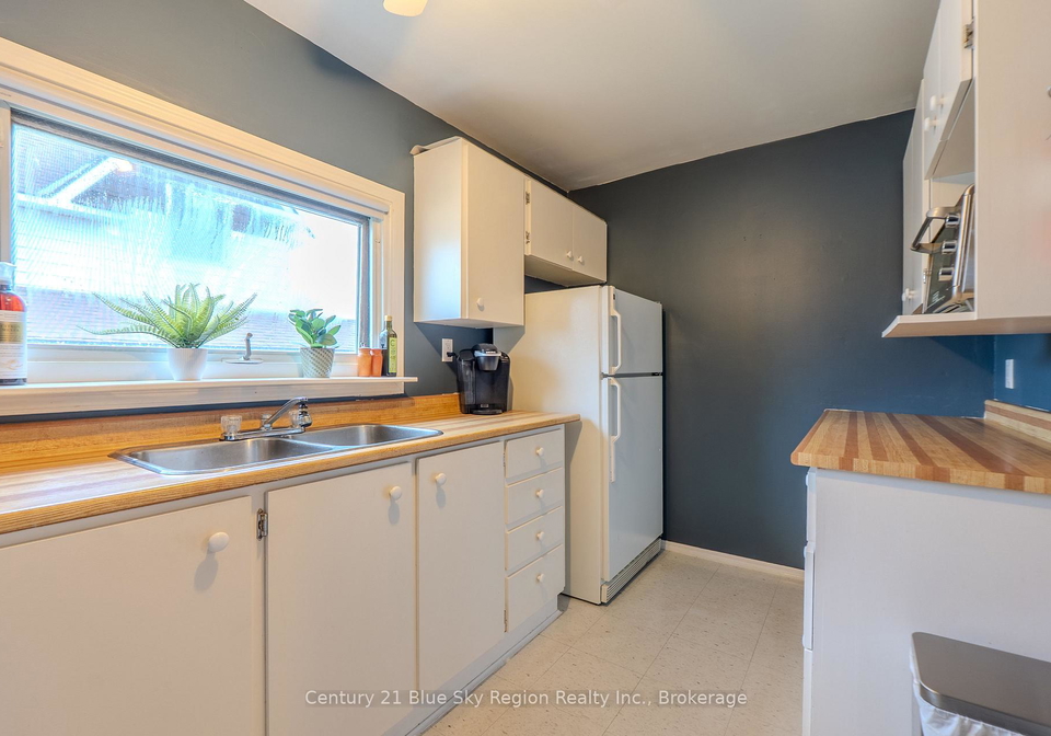 989-ferguson-street-north-bay-ontario-x13096434