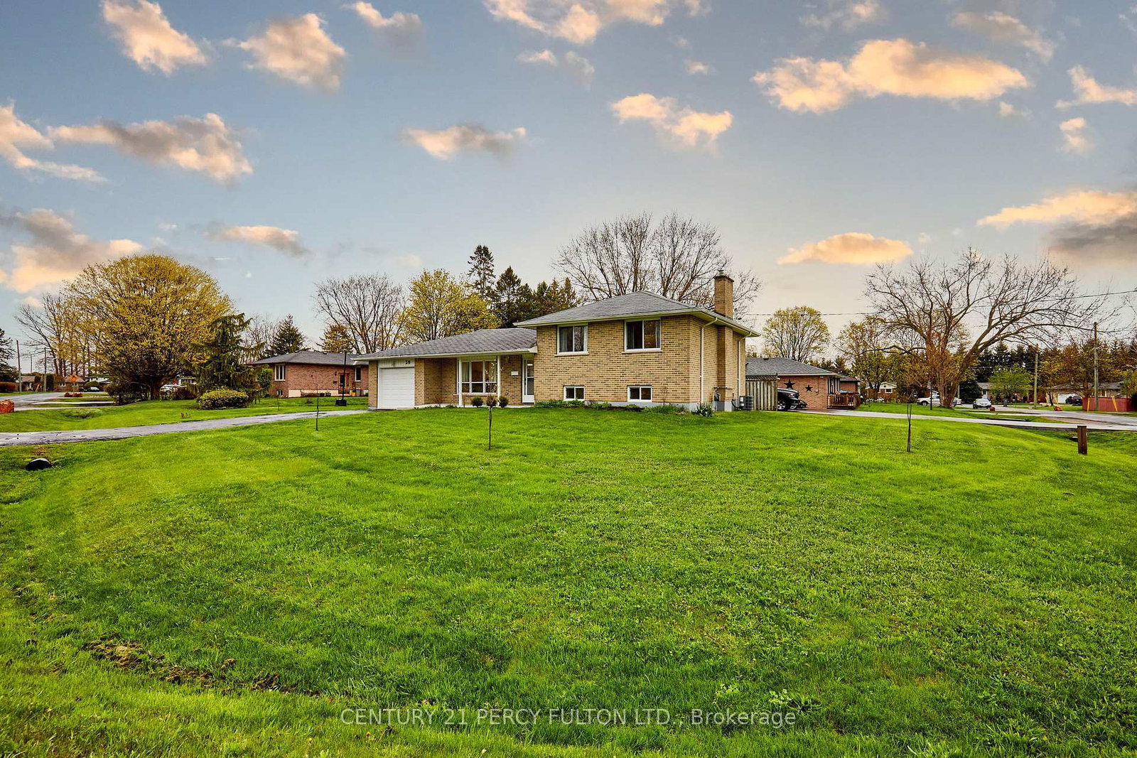 39-meredith-crescent-cobourg-ontario-x13096540