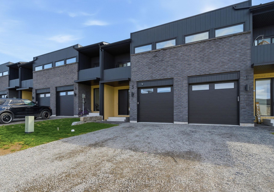 3-ambrosia-way-brighton-ontario-x13096616