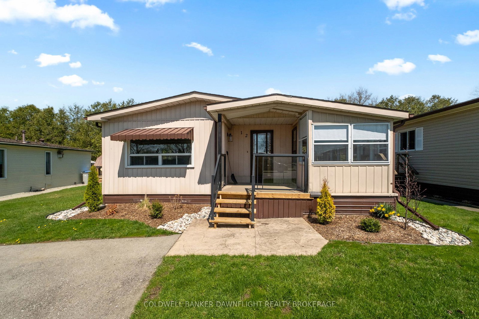 12-redford-drive-south-huron-ontario-x13096658