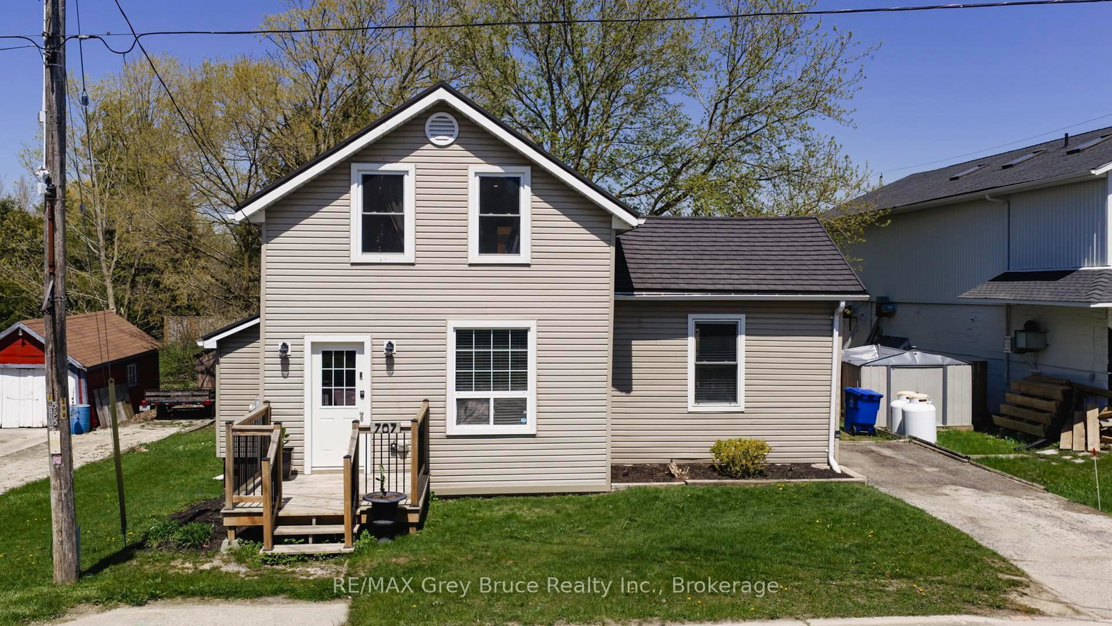 707-queen-street-west-grey-ontario-x13096668