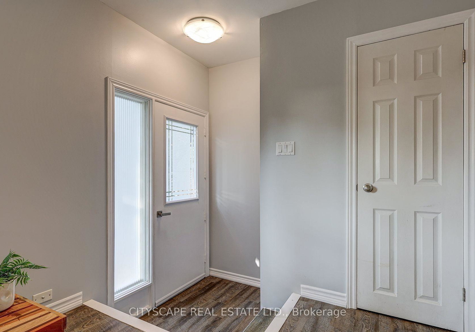 1050-apache-road-london-east-ontario-x13096738