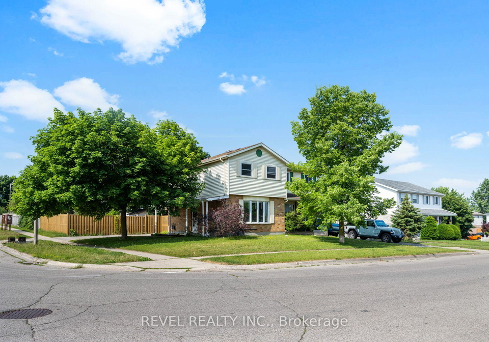 574-mortimer-drive-cambridge-ontario-x13096830