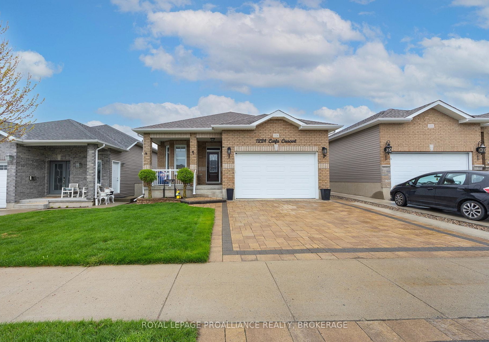 1224-carfa-crescent-kingston-ontario-x13096896