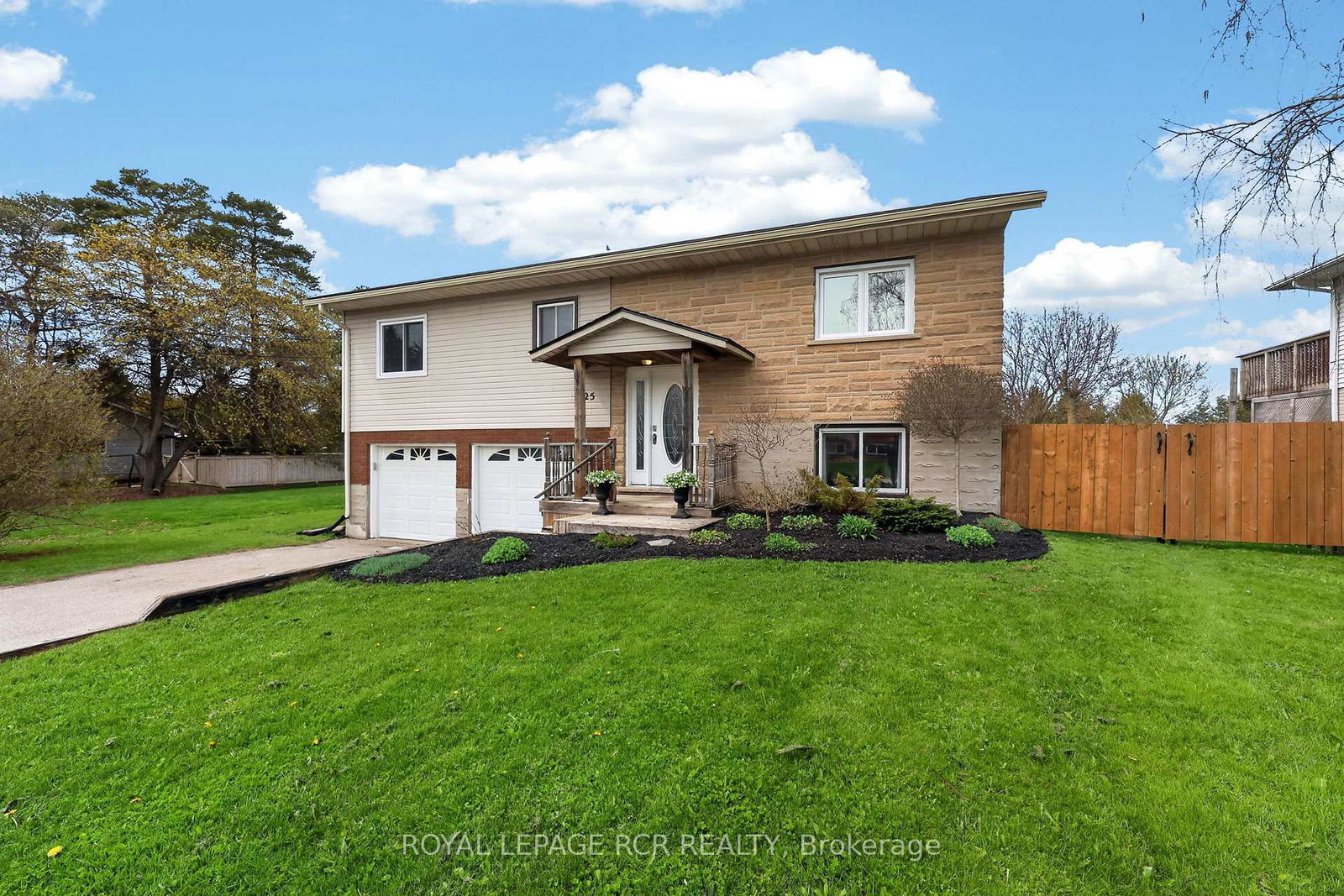 225-carrol-street-wellington-north-ontario-x13096980