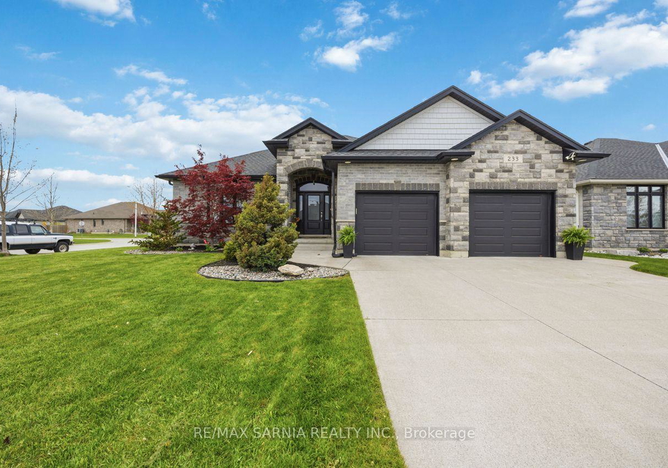 233-paolo-street-sarnia-ontario-x13097004