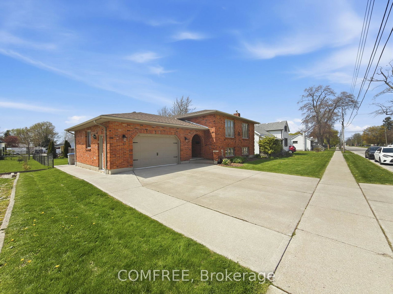 36-union-street-lambton-shores-ontario-x13097028