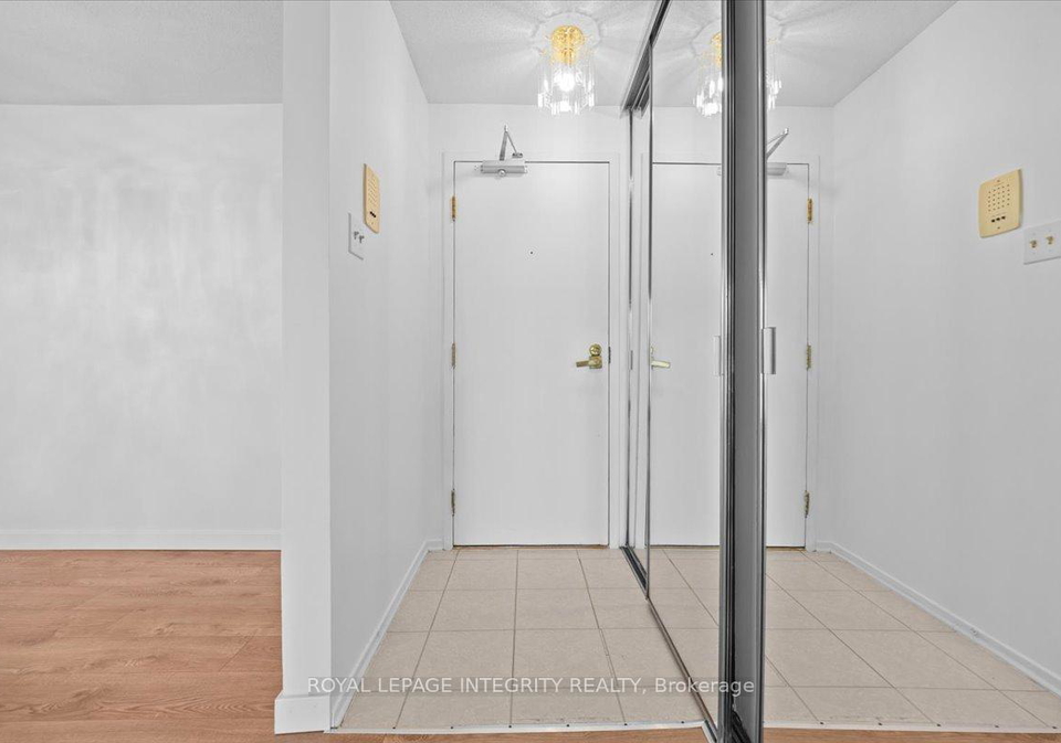 6470-bilberry-drive-ottawa-ontario-x13097118