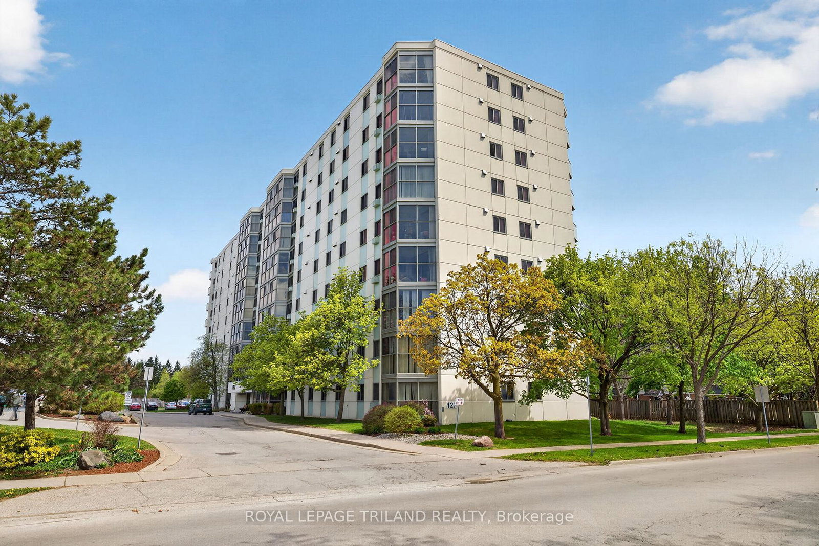 127-belmont-drive-london-south-ontario-x13097316