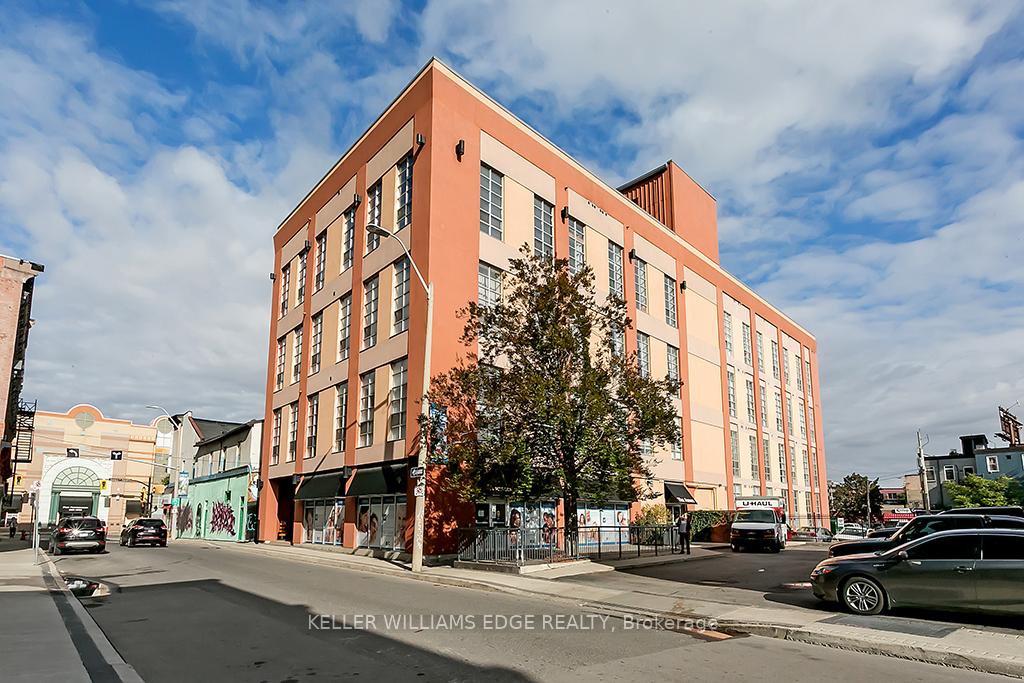 11-rebecca-street-hamilton-ontario-x13097332