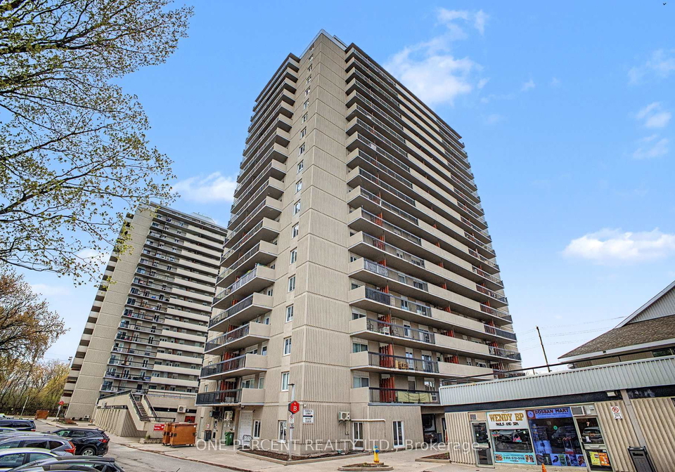 158b-mcarthur-avenue-ottawa-ontario-x13097382