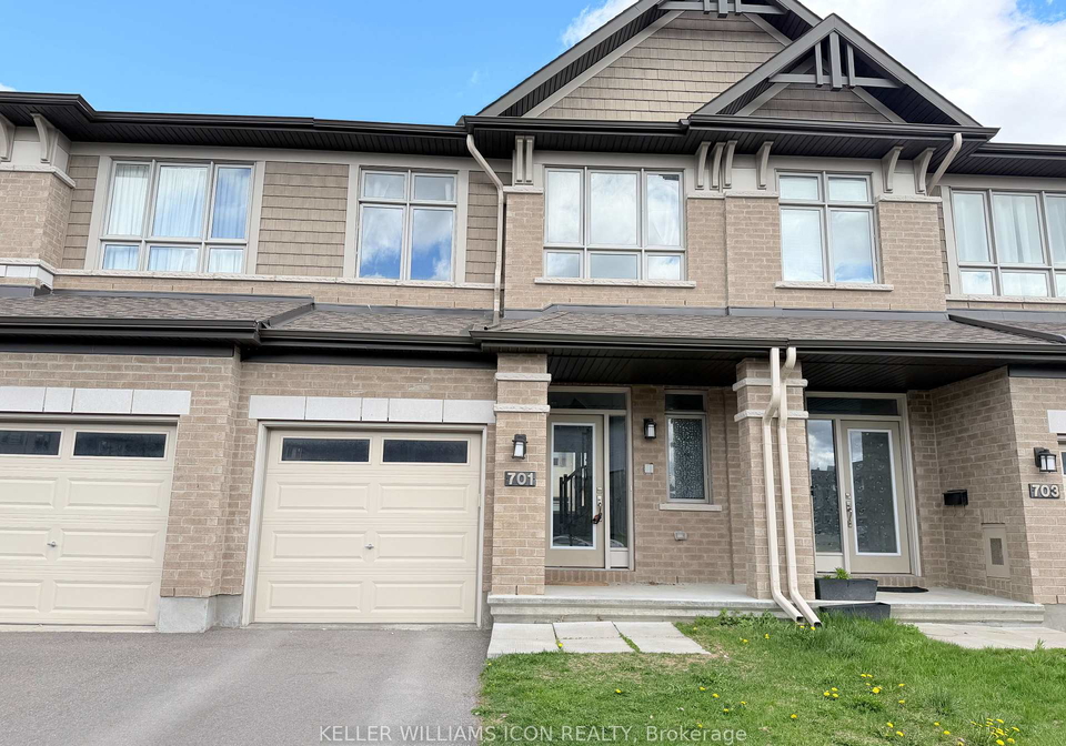 701-capricorn-circle-ottawa-ontario-x13097388