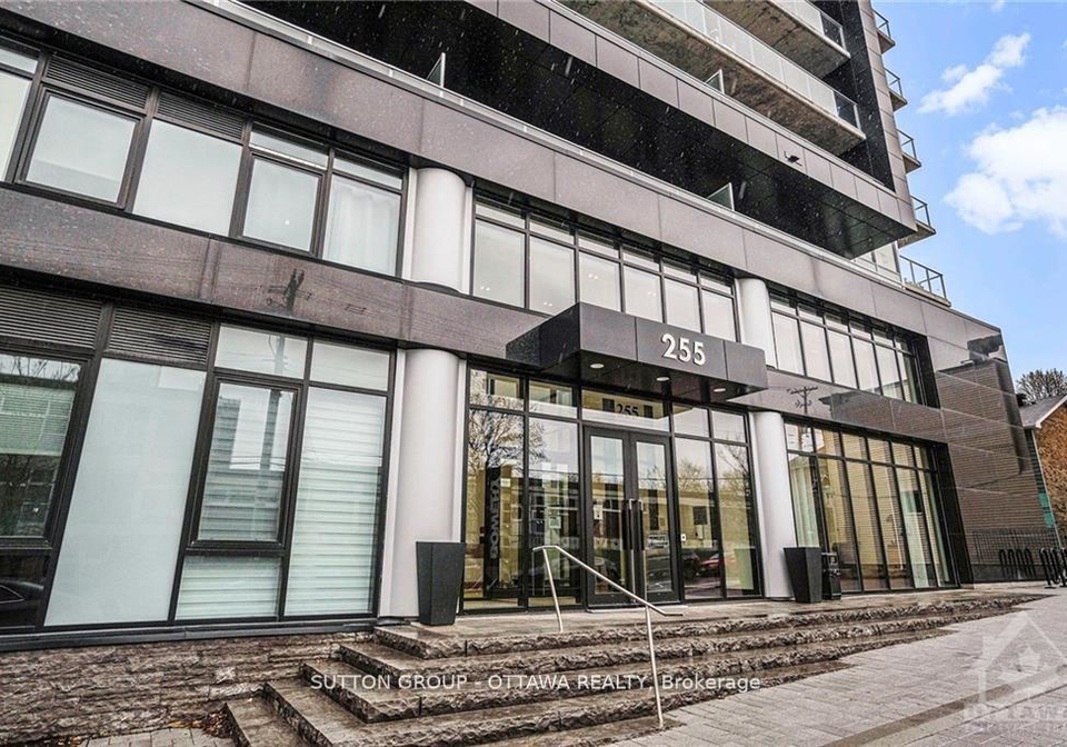 255-bay-street-ottawa-ontario-x13097630