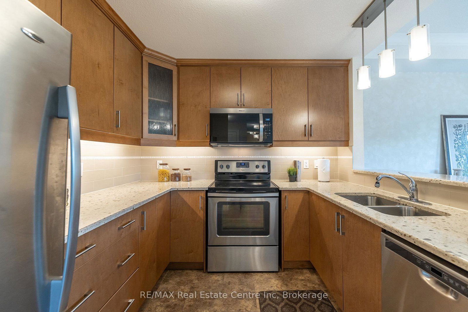 23-stumpf-street-centre-wellington-ontario-x13097650