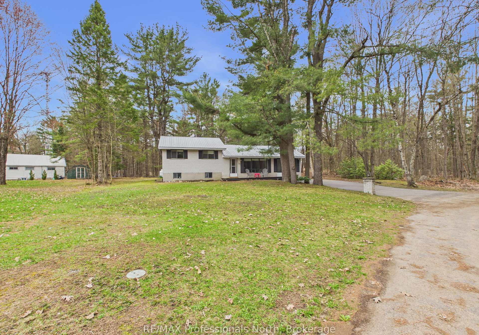 11-beacon-lane-bracebridge-ontario-x13097744