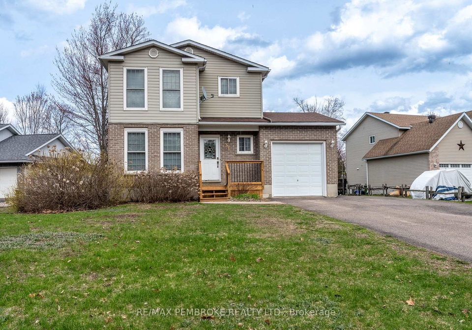 31-earl-street-petawawa-ontario-x13097806