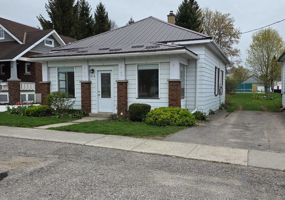 516-rose-street-huron-kinloss-ontario-x13097810