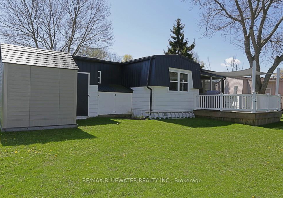 314-wyldwood-lane-s-south-huron-ontario-x13097886