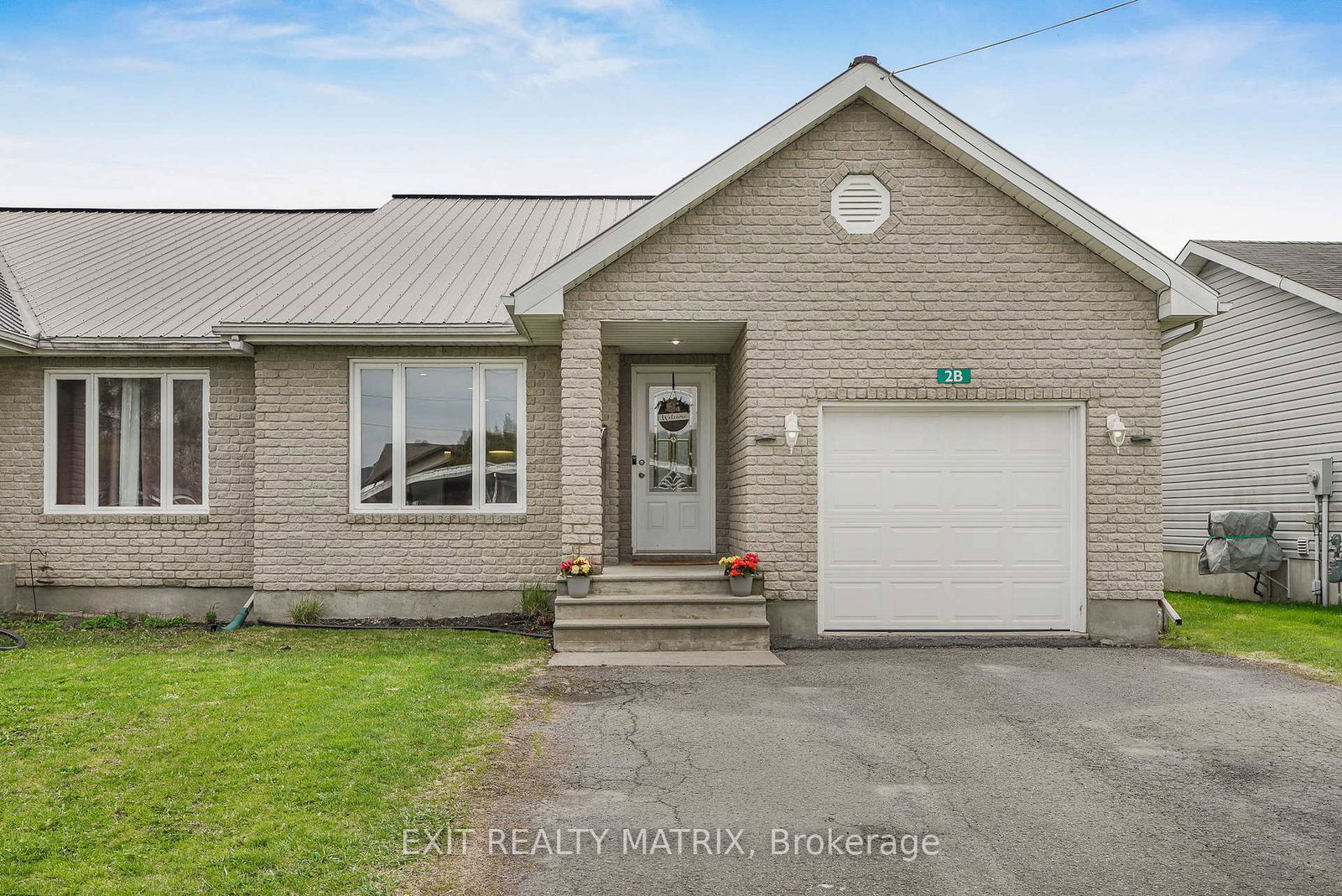 2-gloss-street-north-stormont-ontario-x13097958