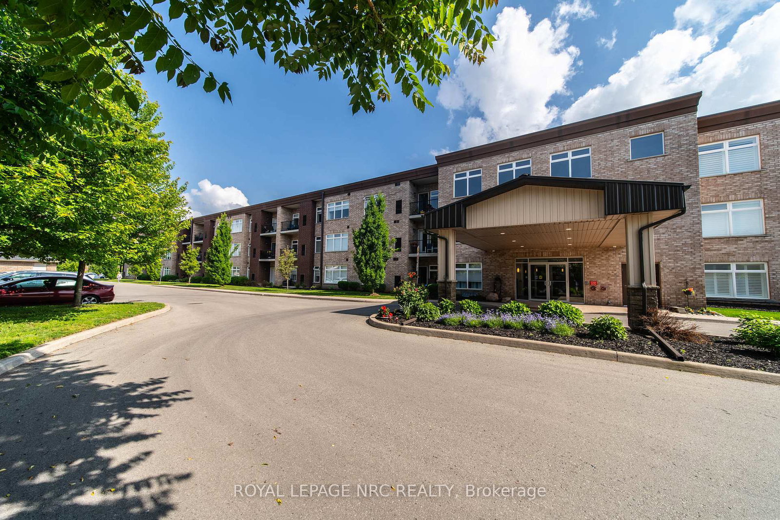 4644-pettit-avenue-niagara-falls-ontario-x13098290