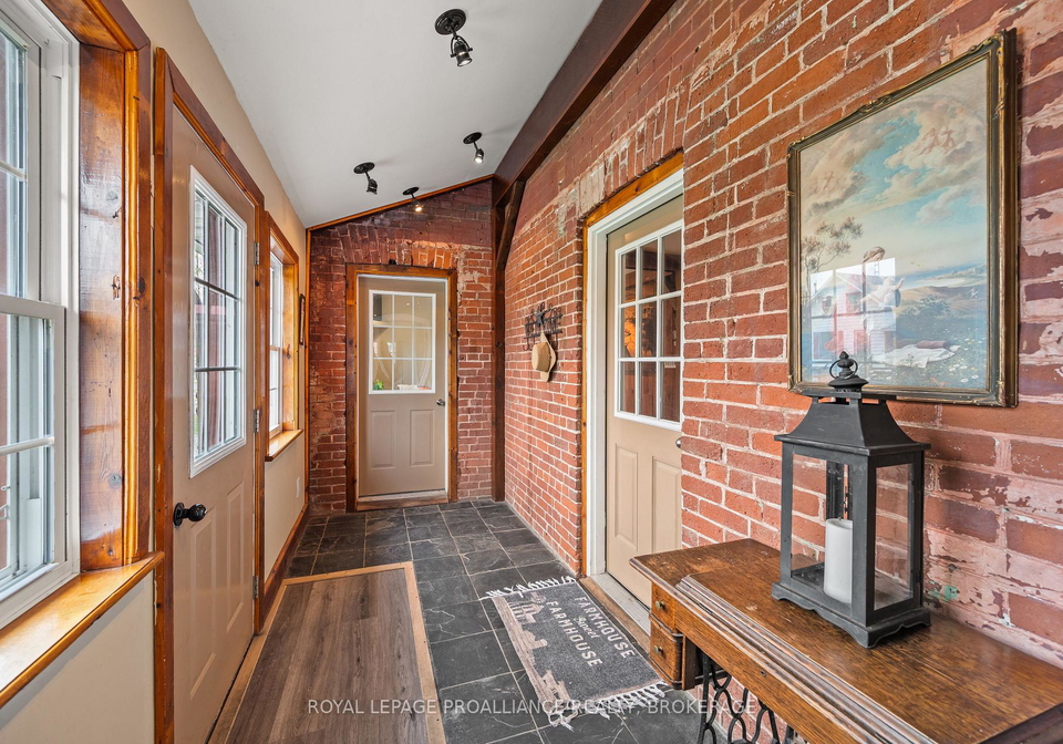 277-brock-street-gananoque-ontario-x13098438