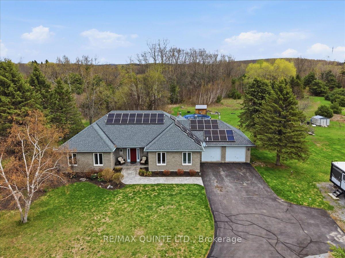 1325-county-road-40-quinte-west-ontario-x13098688