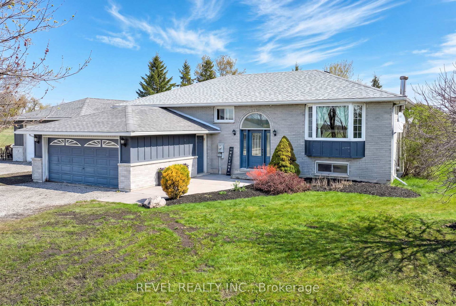 124-highway-36-s-kawartha-lakes-ontario-x13098724