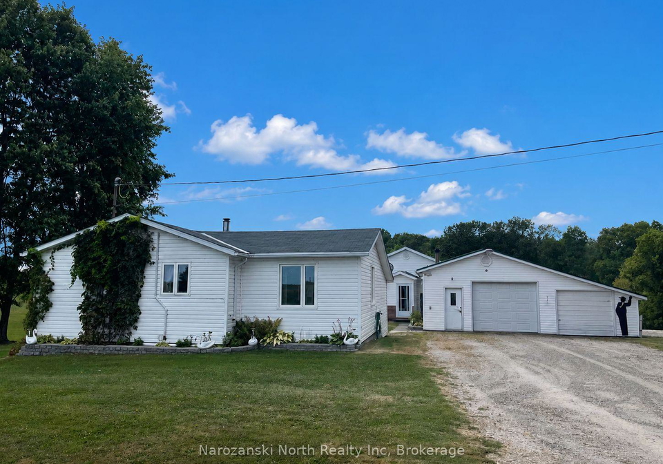 15-monetville-road-french-river-ontario-x13098936