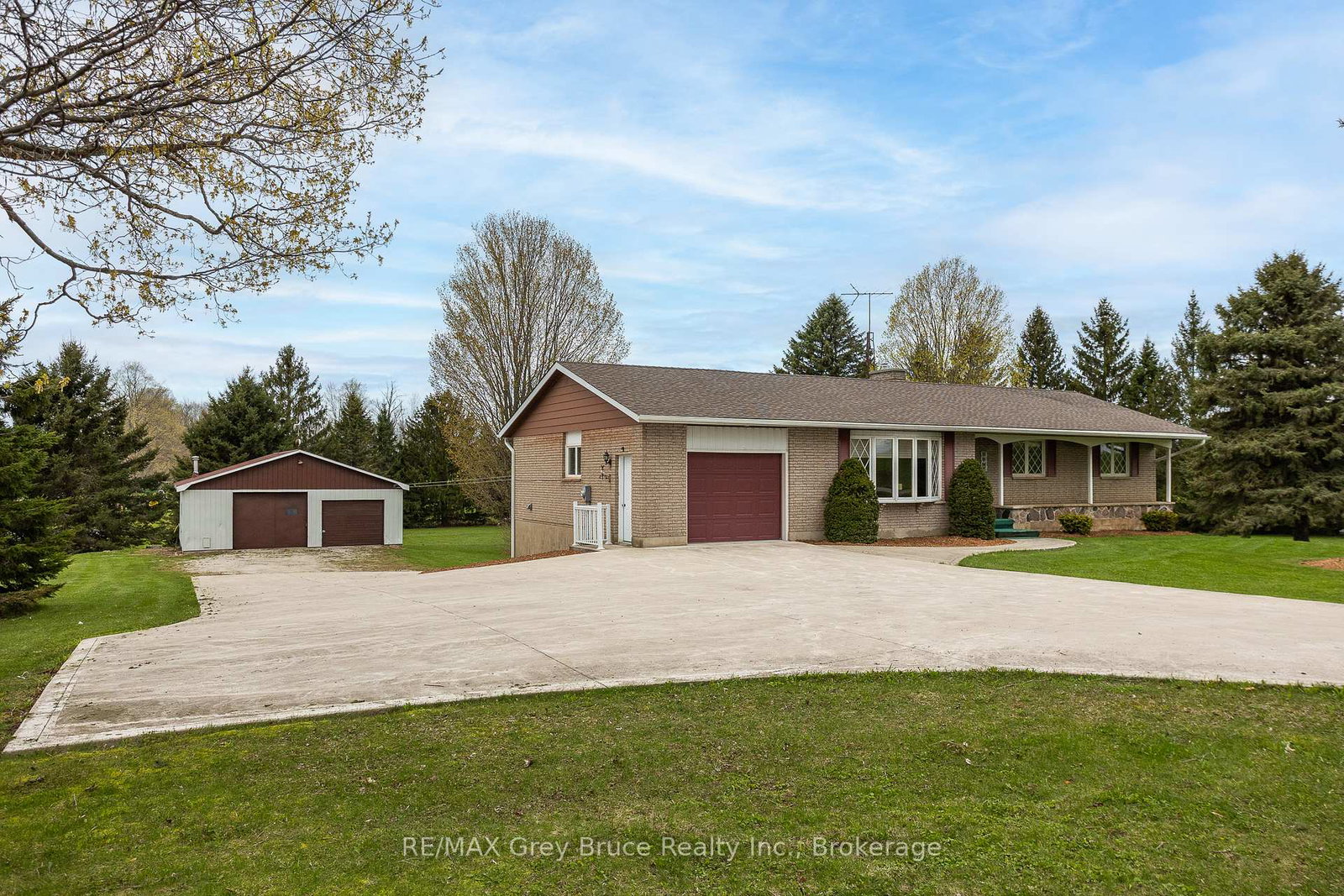 417438-concession-road-3-georgian-bluffs-ontario-x13098938