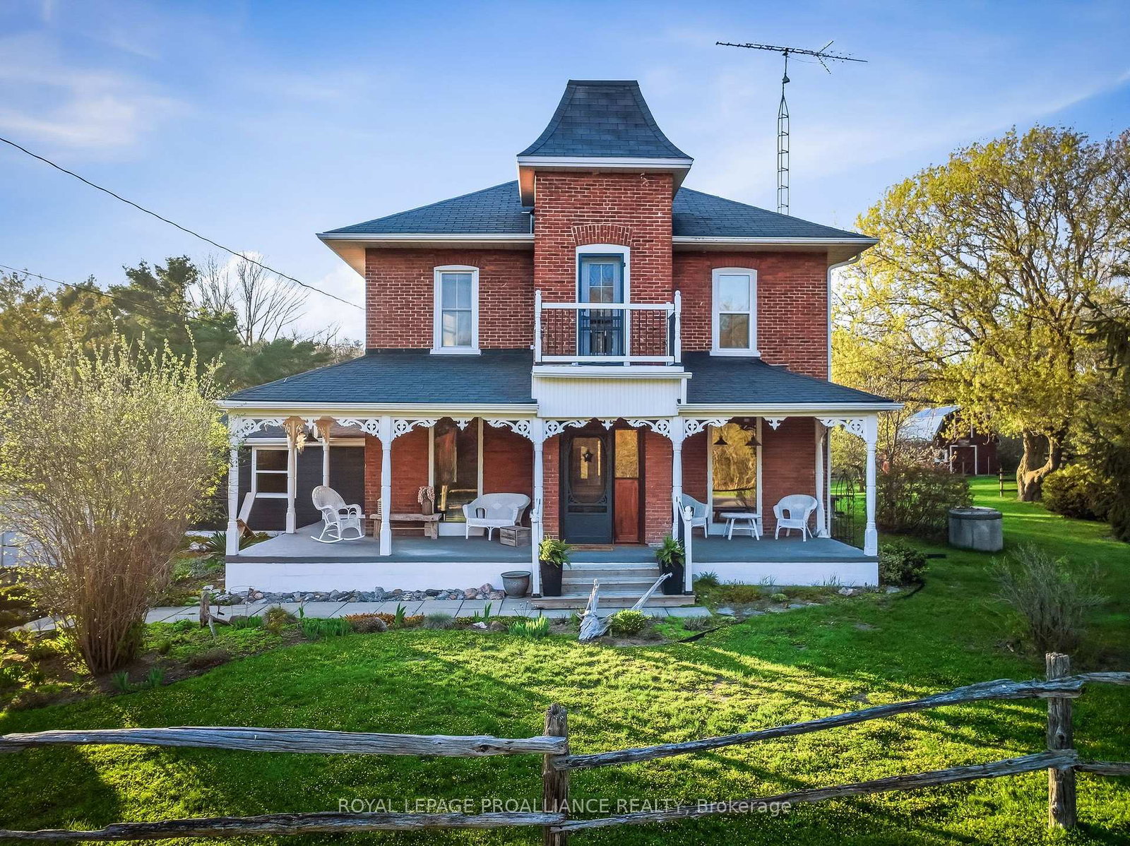 16366-county-road-2-quinte-west-ontario-x13098948