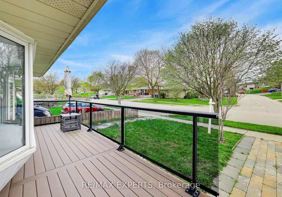 26-pinedale-drive-kitchener-ontario-x13098950
