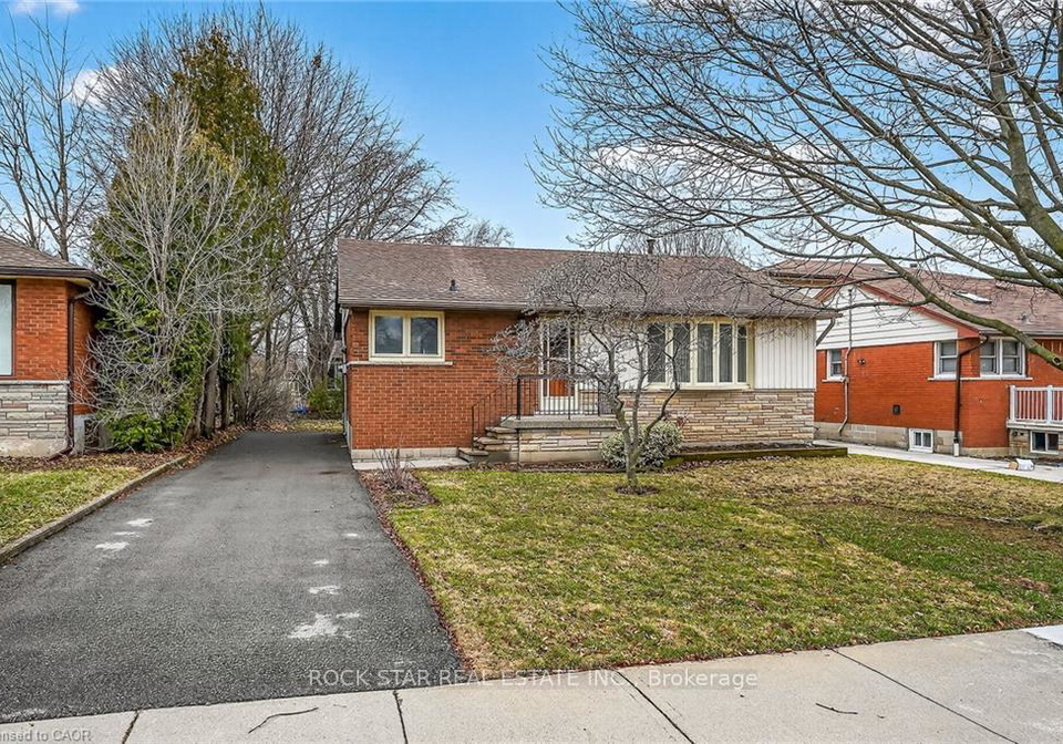 134-west-28th-street-hamilton-ontario-x13098978