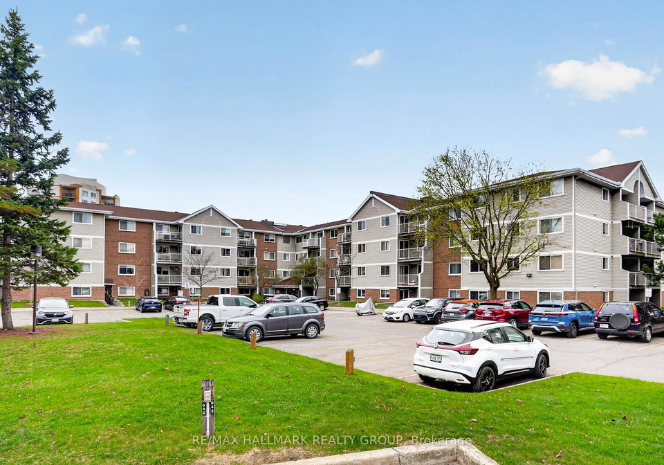 270-brittany-drive-ottawa-ontario-x13099084