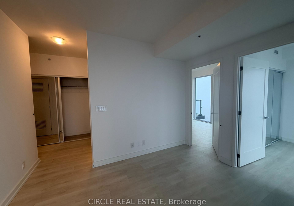 75-james-street-s-hamilton-ontario-x13099172