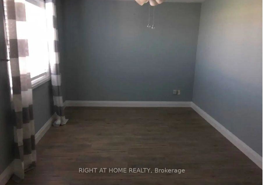 28-bloomington-drive-cambridge-ontario-x13099250